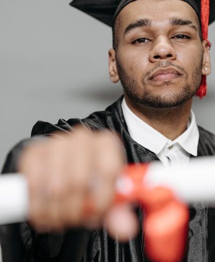 Купить диплом юриста в Яровом