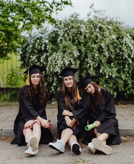 Продажа дипломов и аттестатов в Суздале